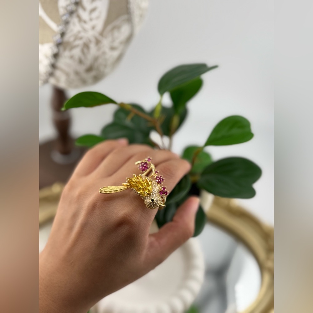Gold Bird Statement Ring – Crystal & Ruby Red Accents 🐦✨ - Picture 10 of 13